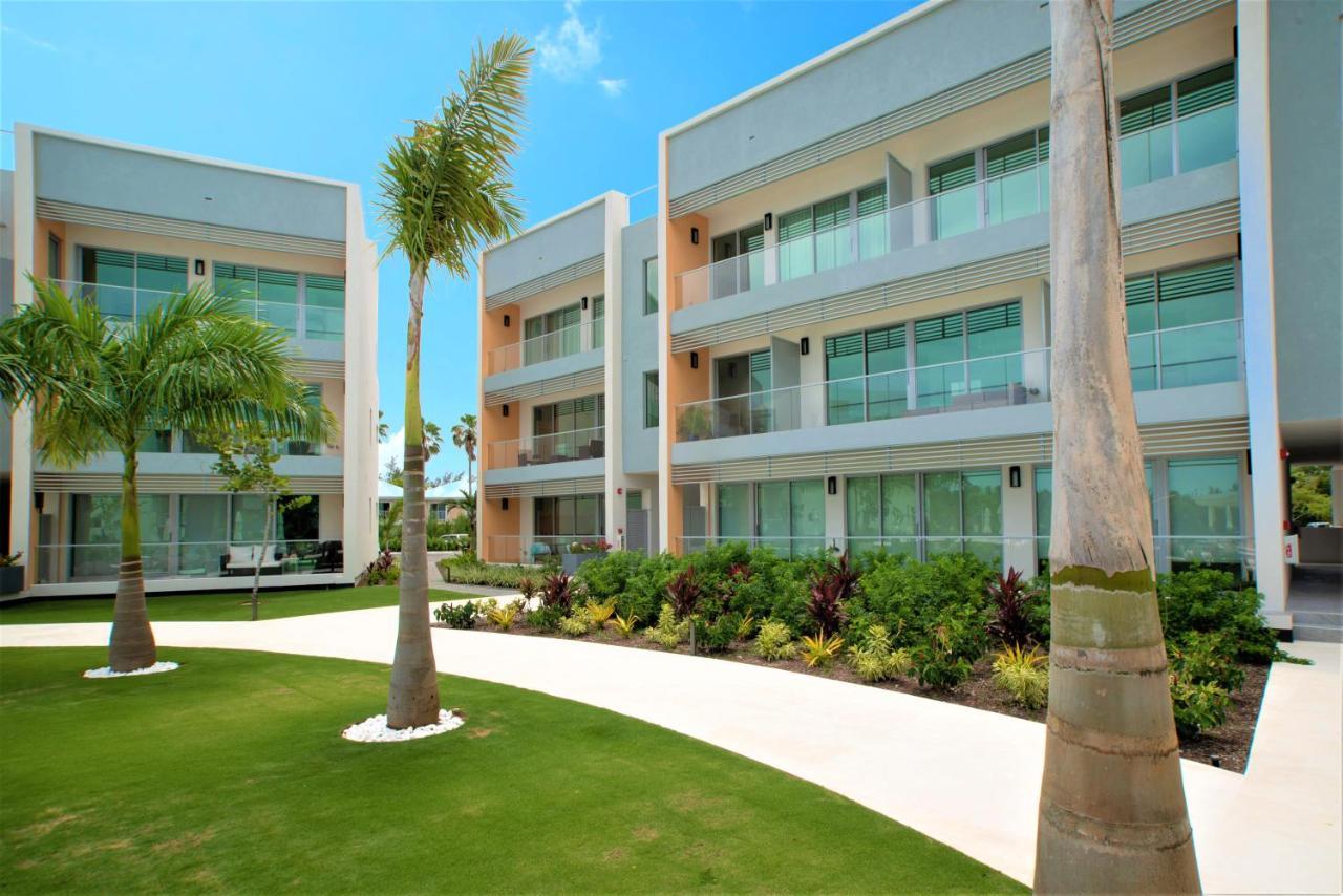 Cayman Luxury Rentals At One Canal Point George Town Exterior photo