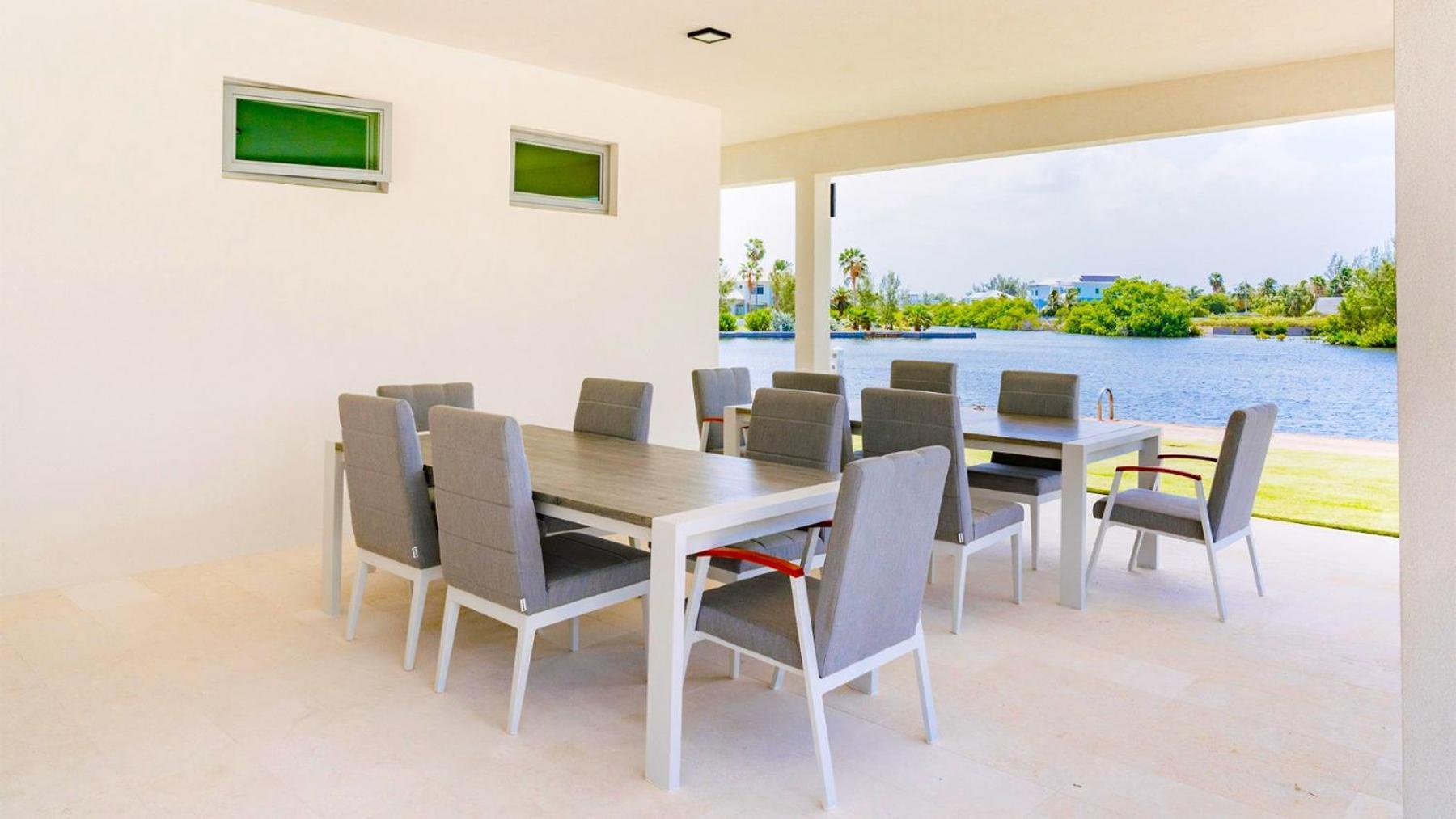 Cayman Luxury Rentals At One Canal Point George Town Exterior photo