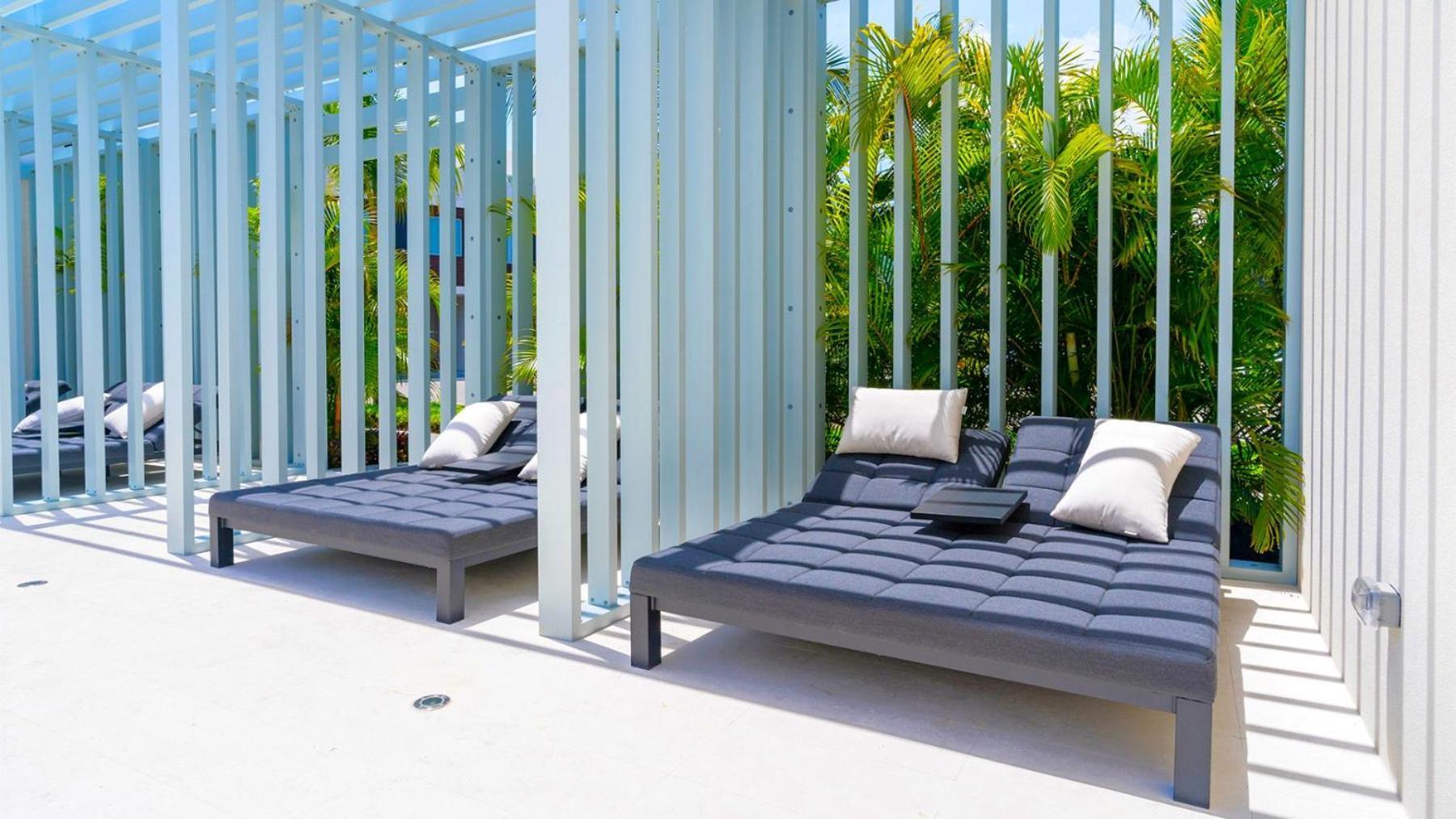 Cayman Luxury Rentals At One Canal Point George Town Exterior photo
