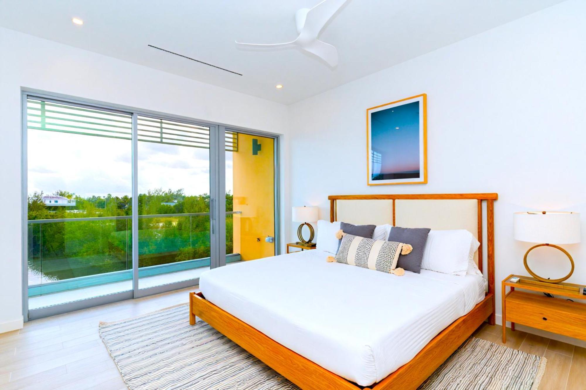 Cayman Luxury Rentals At One Canal Point George Town Exterior photo